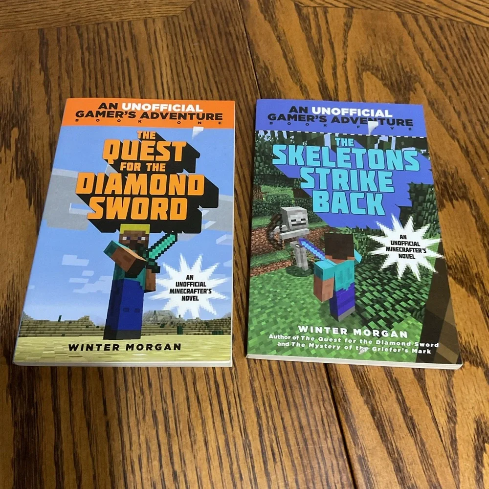 2 Donkey Kong Country, 3 Notebook of Doom & 2 Unofficial Gamers Adventure